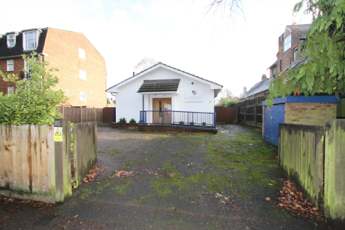 85 Wellington Road, Bush Hill Park, Enfield, EN1