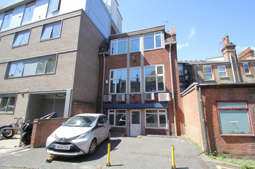 8 Middle Lane, Crouch End, London, N8