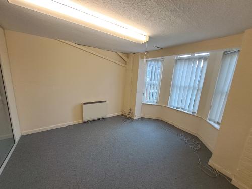 1A Tickford House, Silver Street, Newport Pagnell, MK16