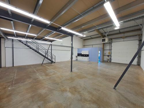 Unit 12, Twizel Close, Milton Keynes, MK13