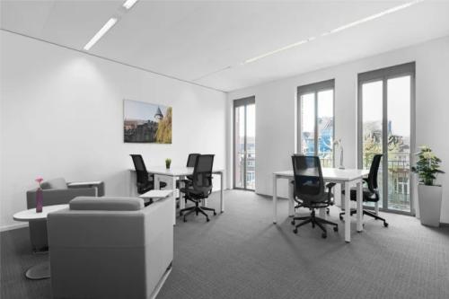 2, Guildford Business Park, Guildford, GU2