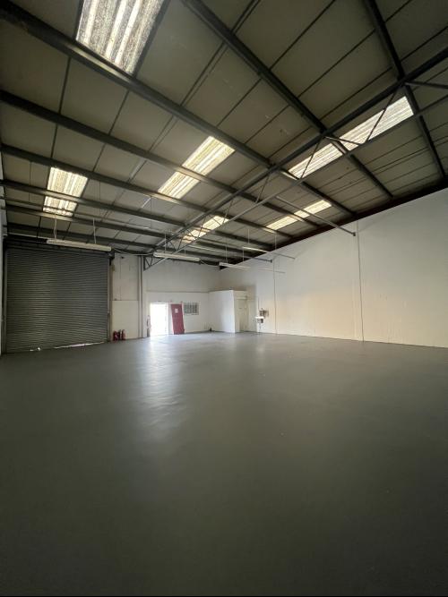 Unit 11, Mitre Bridge Industrial Estate, Mitre Way, White City, London, W10