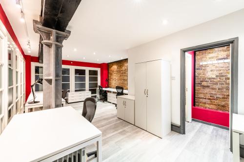 Unit 6, St. Saviours Wharf, Bermondsey, London, SE1