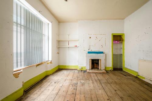 25-27 Hackney Grove, Hackney, London, E8