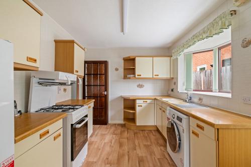 62 Shearwater Road, Eye, Lincoln, LN6