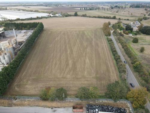 3 Acres, Eyebury Road, Peterborough, PE1