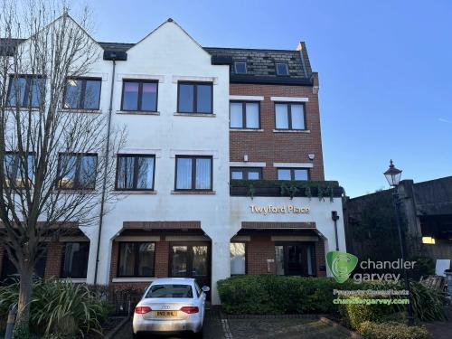 Lincolns Inn Office Village, 1 Twyford Place, High Wycombe, HP12