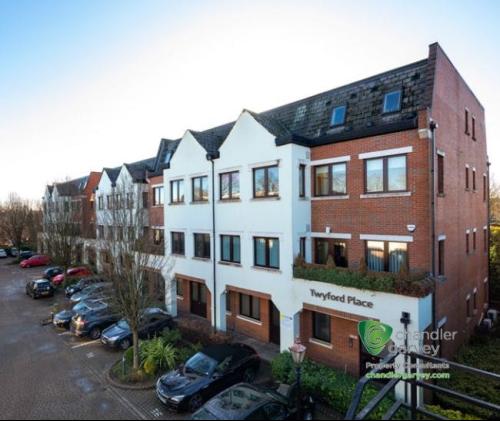 Lincolns Inn Office Village, 1 Twyford Place, High Wycombe, HP12