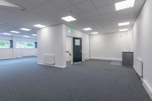 Unit E, Ashville Trading Estate, Cheltenham, GL51