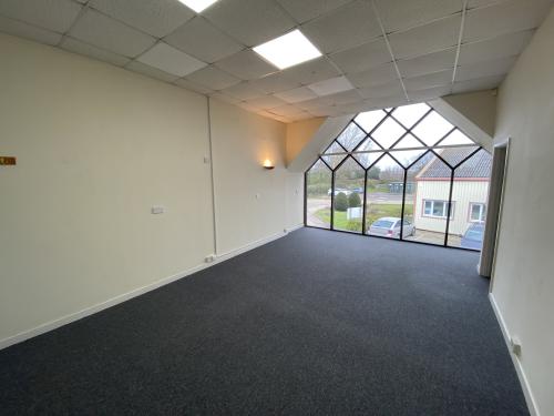 Unit 21, Birdham Business Park, Birdham Road, Chichester, PO20