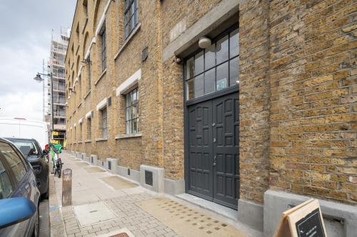 Waterside, 44-48 Wharf Road, Islington, London, N1