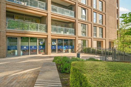 Limeharbour, Canary Wharf, London, E14