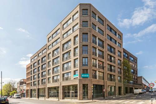 Cally Yard, 427 Caledonian Road, Islington, London, N7