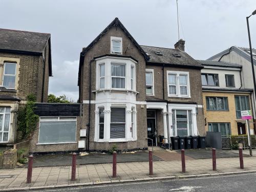 6 Parchmore Road, Thornton Heath, CR7