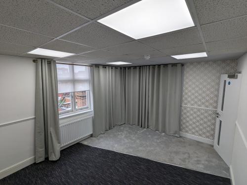 127-131 High Street, Guildford, GU1