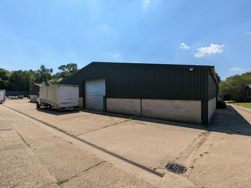 Unit A2 Chinthurst Farm, Bramley, Guildford, GU5