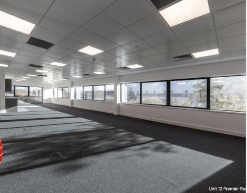 690 Stirling Road, Slough, SL1