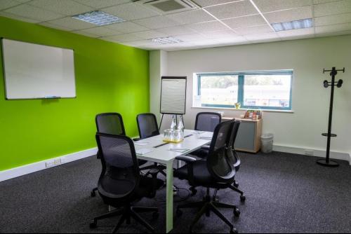 Basepoint, Broadmarsh Business & Innovation Centre, Harts Farm Way, Havant, PO9