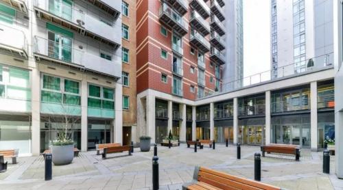 9 Albert Embankment, Vauxhall, London, SE1