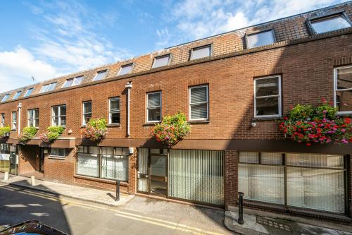 Suite E, 1-3 Canfield Place, South Hampstead, London, NW6