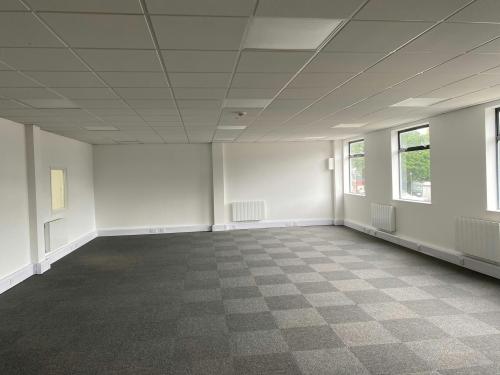 Unit 5 Aerodrome Way, Cranford Lane, Heston, TW5