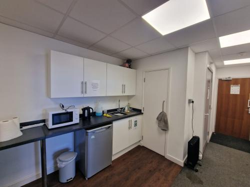 Units 1, 2 & 3 Templar Court, Knights Park Road, Basingstoke, RG21