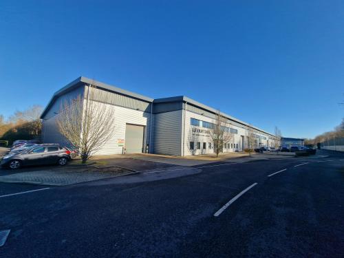 Unit 9, Hatch Industrial Par, Greywell Road, Basingstoke, RG24