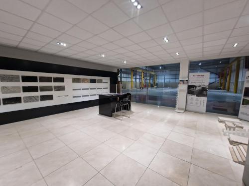 Unit 9, Hatch Industrial Par, Greywell Road, Basingstoke, RG24