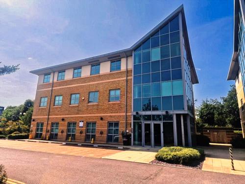 Unit 1 Faraday Office Park, Rankine Road, Basingstoke, RG24
