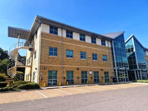 Unit 1 Faraday Office Park, Rankine Road, Basingstoke, RG24