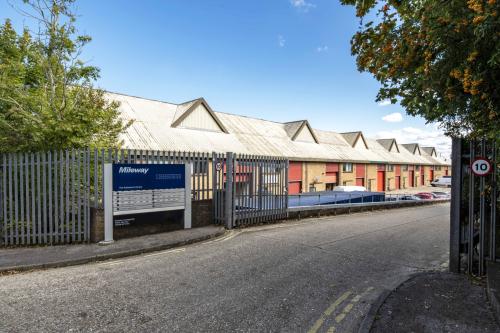 Unit 2 The Rutherford Centre, Rutherford Road, Basingstoke, RG24