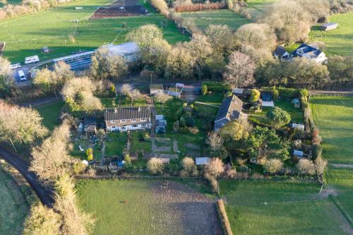 Whites Hill Farm, Whites Hill, Owslebury, Winchester, SO21