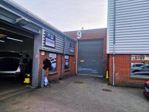 Unit 9, Vickers Business Centre, Priestley Road, Basingstoke, RG24