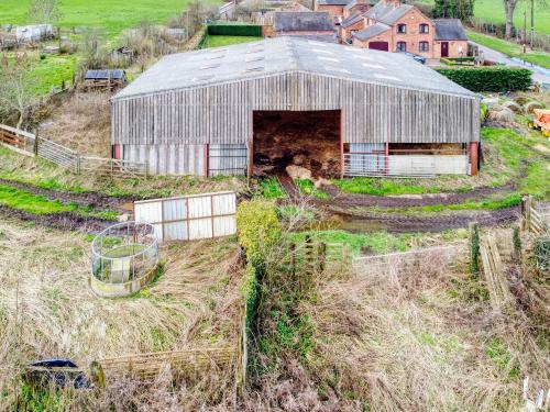 Long Lane Farm, Long Lane, Derrington, Stafford, ST18