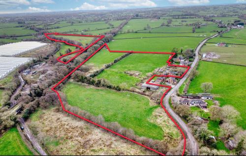 Long Lane Farm, Long Lane, Derrington, Stafford, ST18