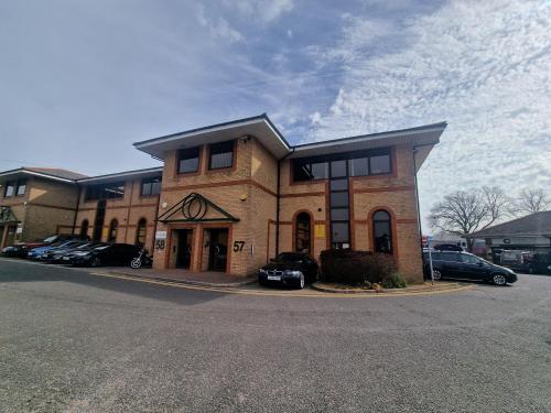 Unit 57 Tempus Business Centre, Kingsclere Road, Basingstoke, RG21