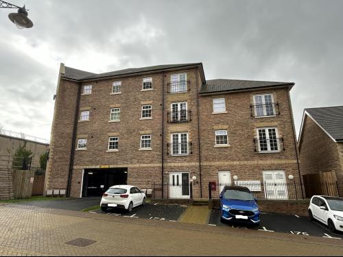 Flat 9 Little Meadow Court, 22 Watermark Road, Maidstone, ME14