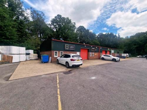 Unit 6 Fosters Business Park, Old School Road, Hook, RG27