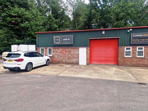 Unit 6 Fosters Business Park, Old School Road, Hook, RG27