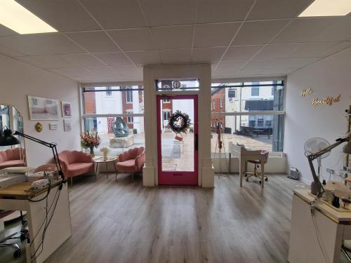 18 London Street, Basingstoke, RG21