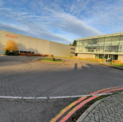 Unit 2  Iguzzini, Astolat Way, Peasmarsh, Guildford, GU3
