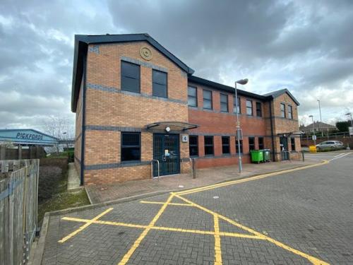 Units 4 & 5 Fusion Court, Aberford Road, Leeds, LS25