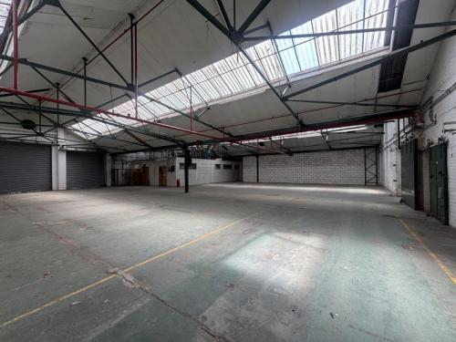 118-120 Garratt Lane, Wandsworth, London, SW18