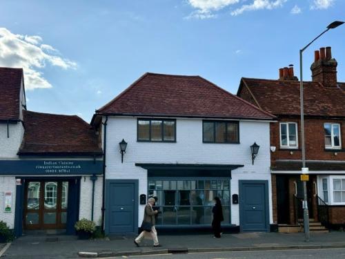 43 Aylesbury End, Beaconsfield, HP9
