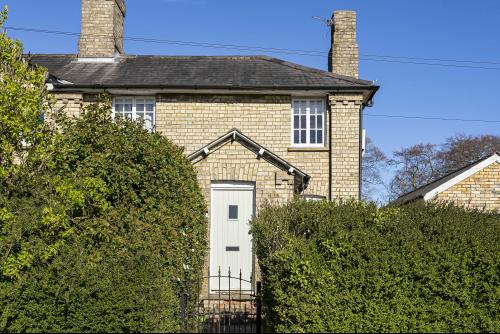 4 Fordham Terrace, The Causeway Therfield, Royston, SG8
