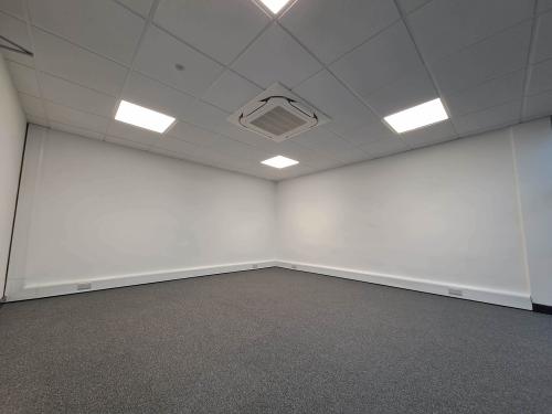 Unit 92, Blakelands Industrial Estate, Tanners Drive, Milton Keynes, MK14