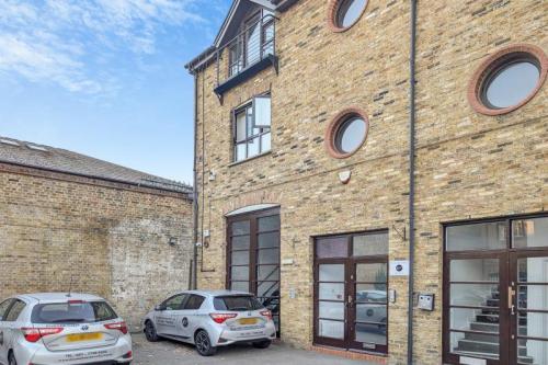 Unit 13 The Stableyard, Broomgrove Road, Brixton, London, SW9