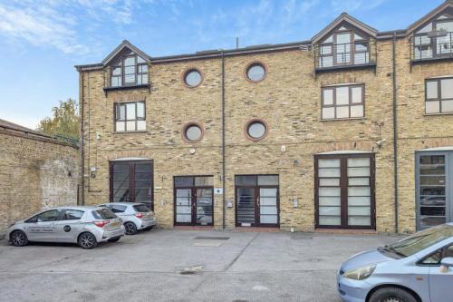 Unit 13 The Stableyard, Broomgrove Road, Brixton, London, SW9