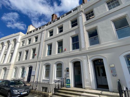 3 The Crescent, Plymouth, PL1