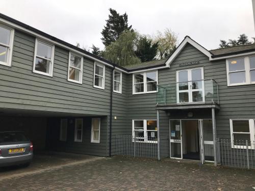 Suite 3 Hampton Mews, 195 Sparrows Herne, Bushey, WD23